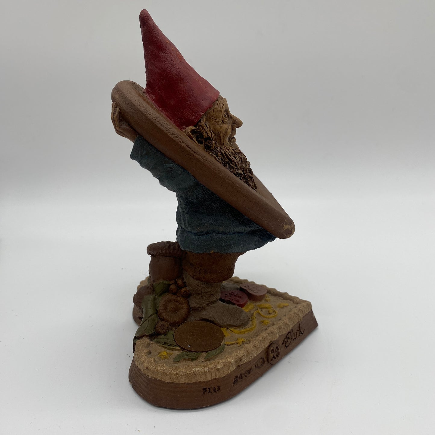 Tom Clark Gnome - Barney Heart