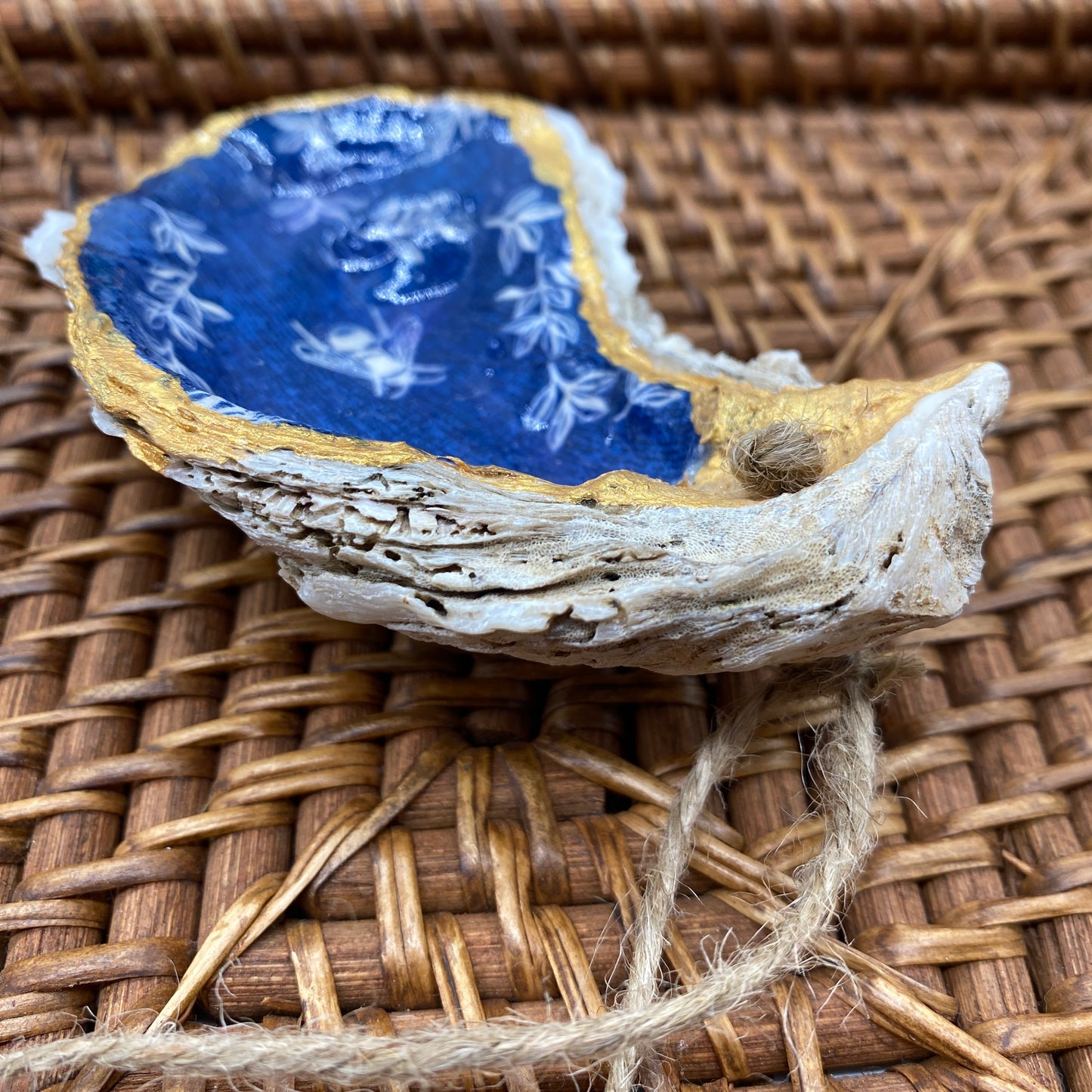 Medium Oyster Shell Gilded Decoupage, Trinket Dish, Jewelry Tray, Gift, Ornament, Event Favor