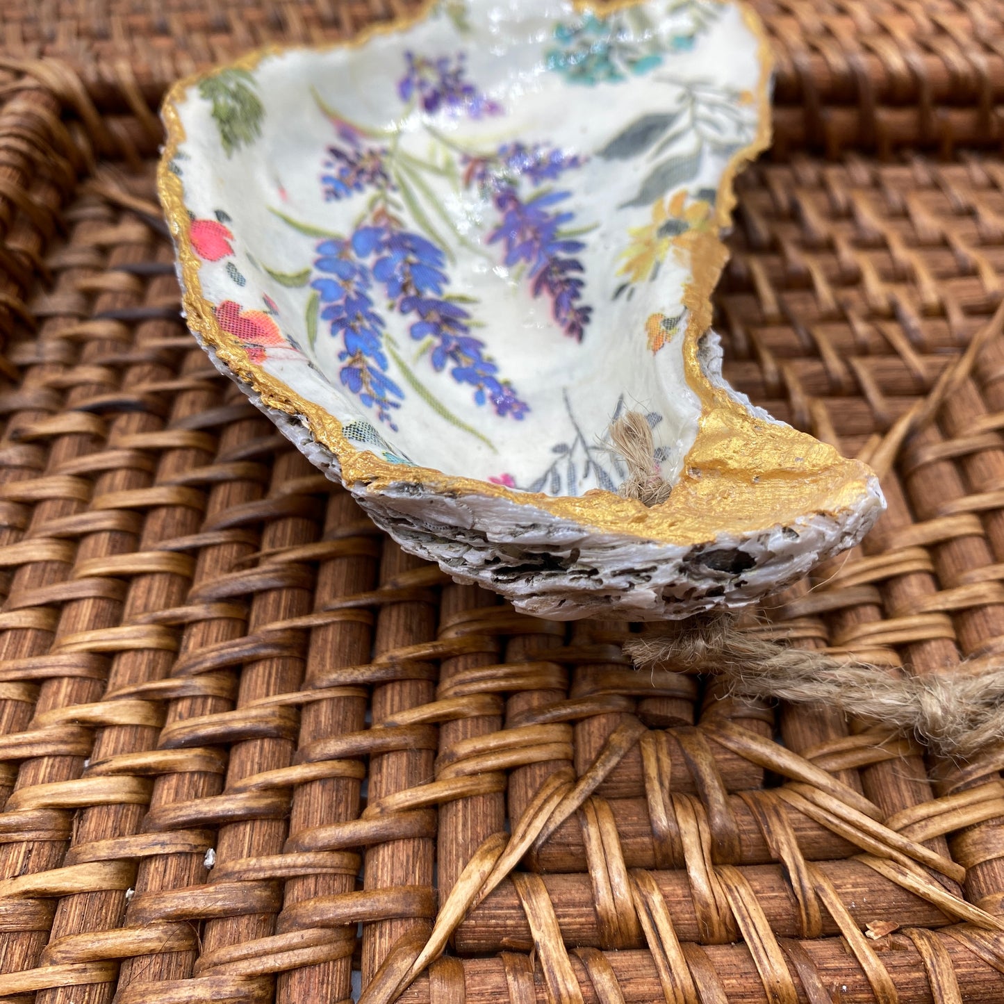 Medium Oyster Shell Gilded Decoupage, Trinket Dish, Jewelry Tray, Gift, Ornament, Event Favor