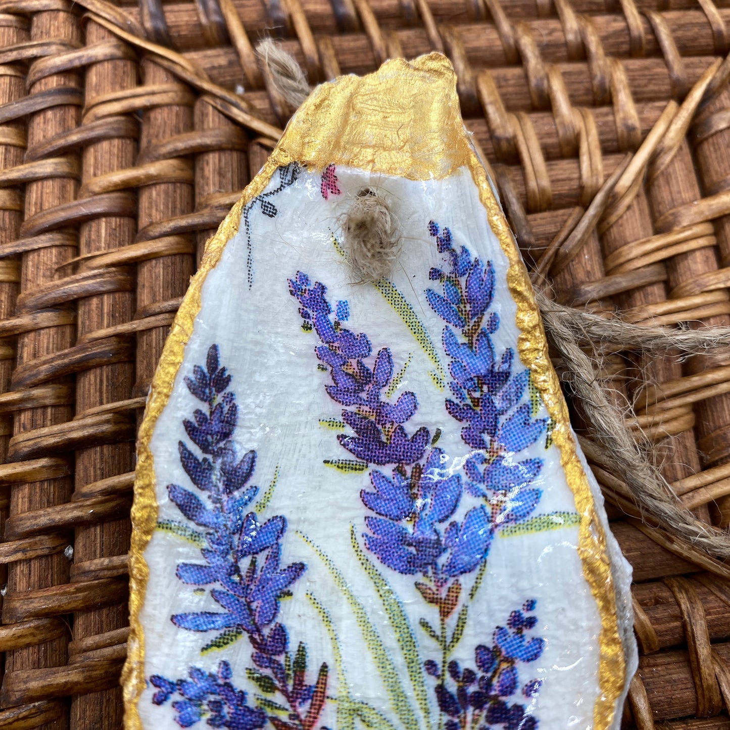 Small Oyster Shell Gilded Decoupage, Trinket Dish, Jewelry Tray, Gift, Ornament, Event Favor