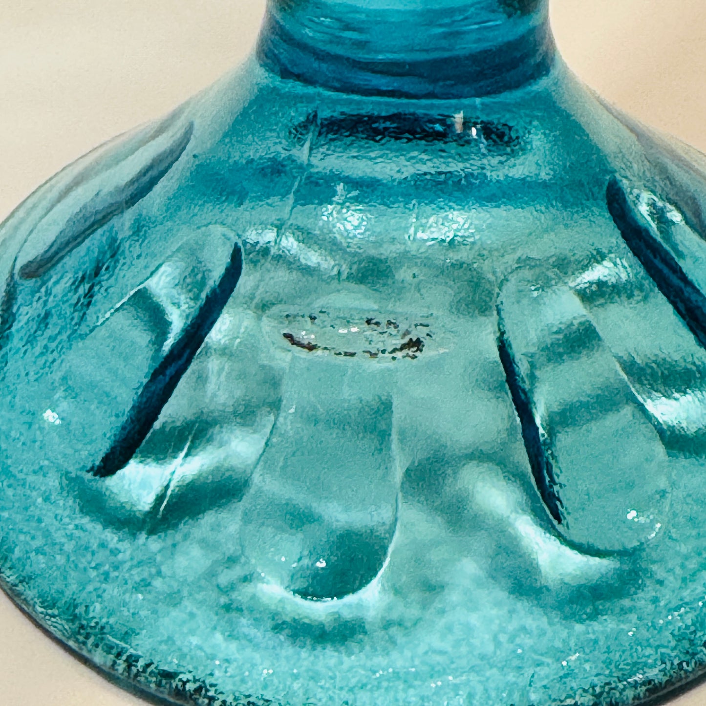 Fenton Art Glass Colonial Blue Optic Pattern Vase with Ruffled Edge