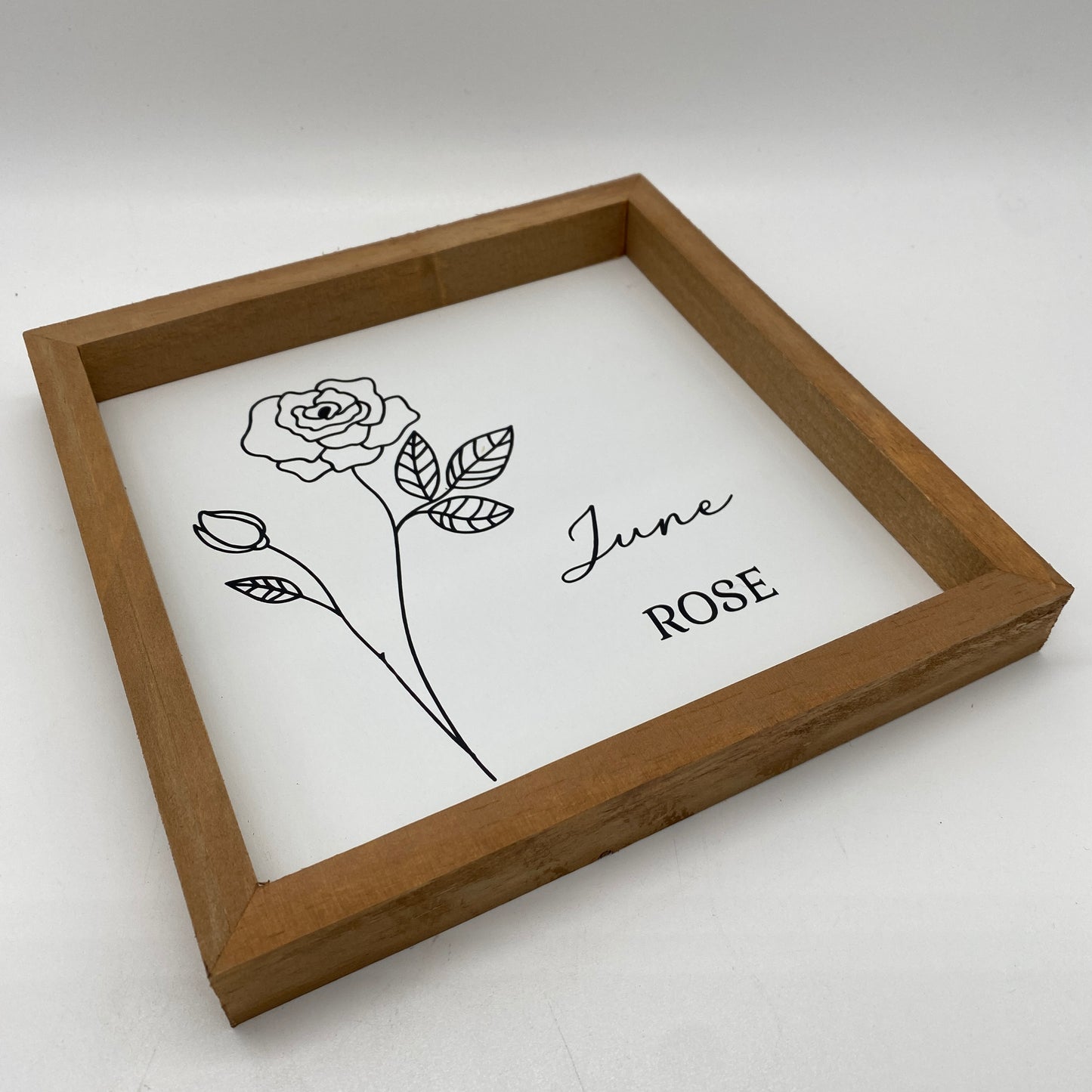 Birth Month Flower Sign - June, Rose