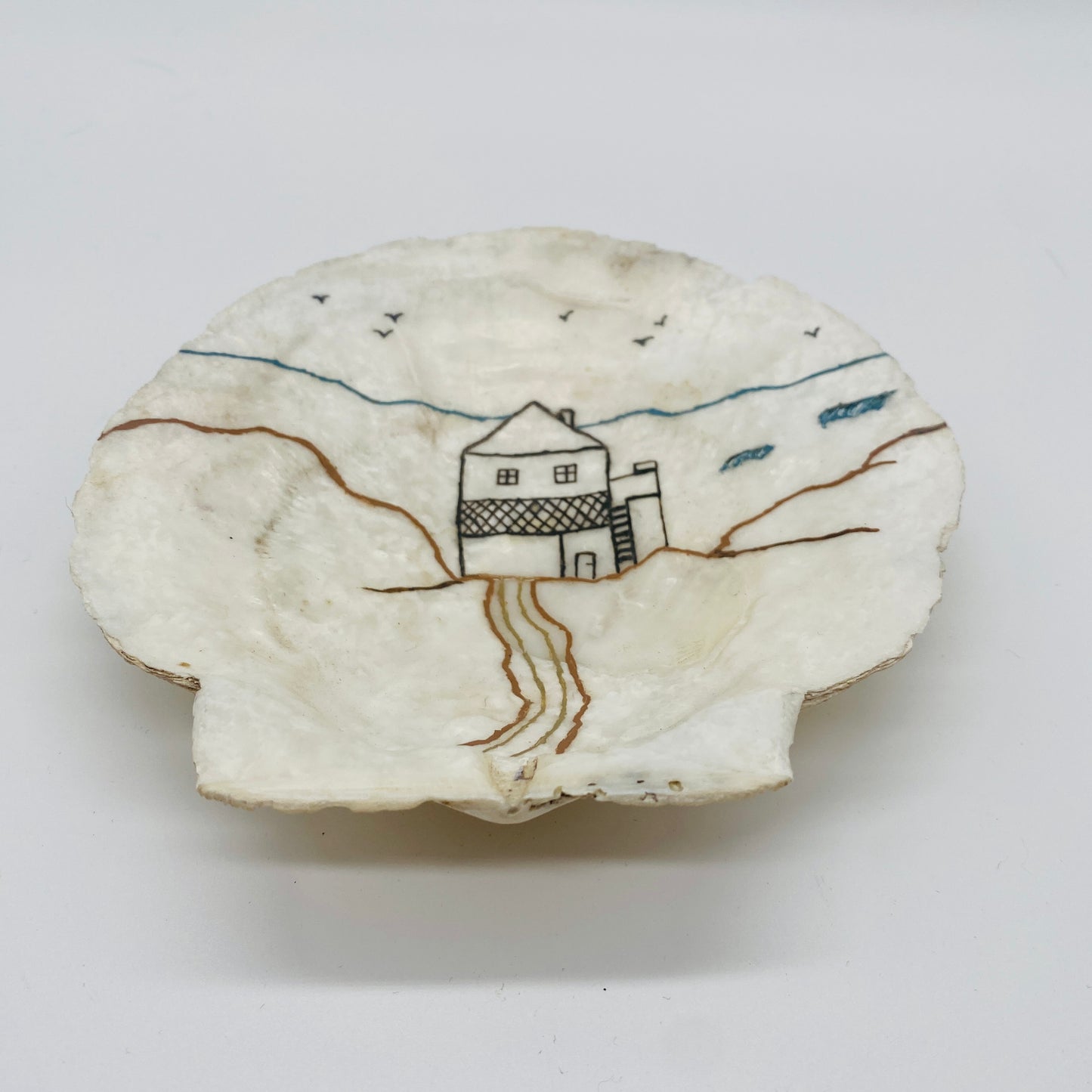 Handpainted Shell