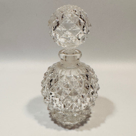 Clear Cut Glass Diamond Perfume Bottle with Stopper