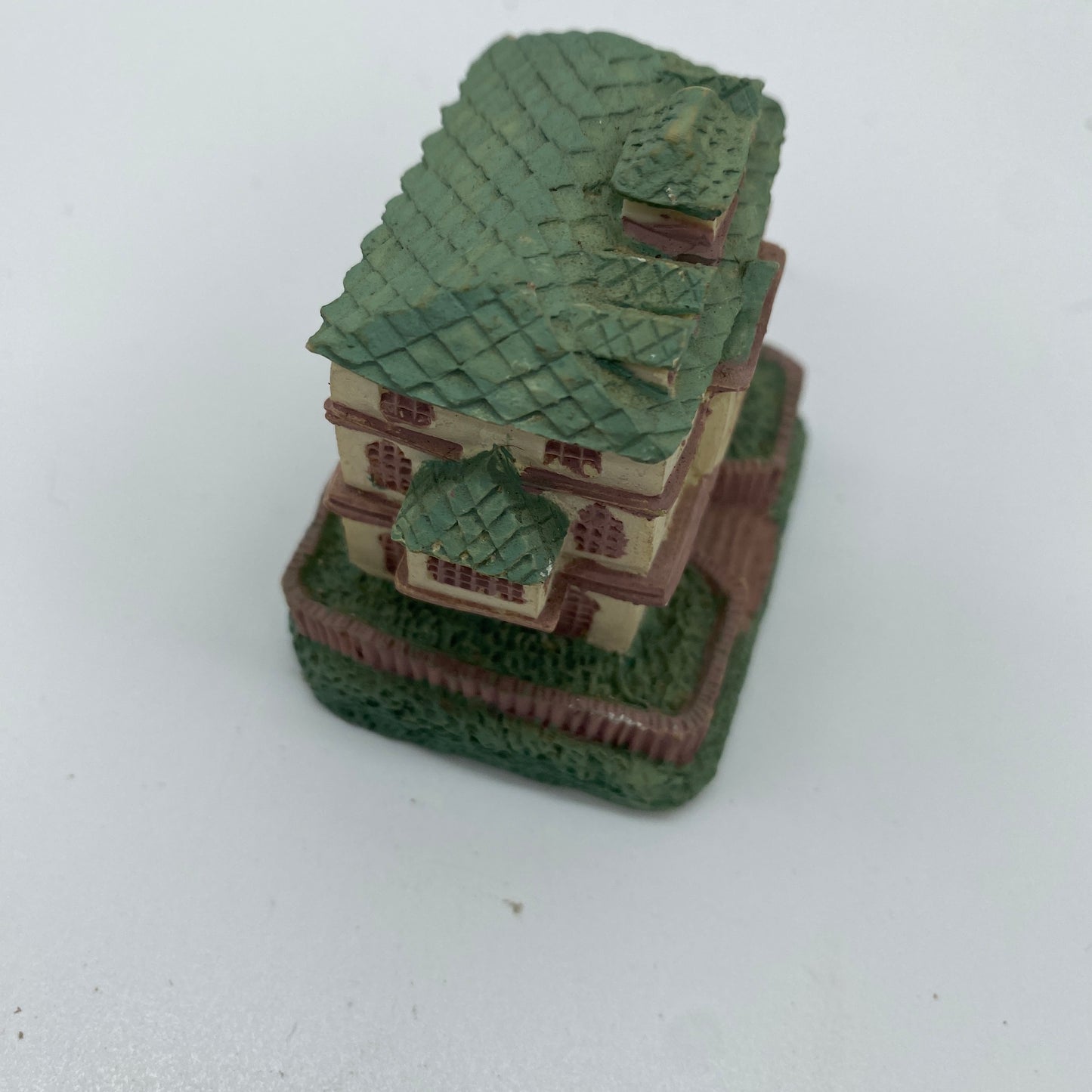 Enesco Home Figurine