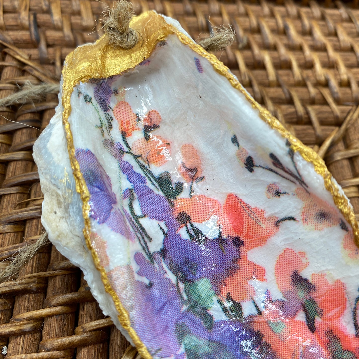 Medium Oyster Shell Gilded Decoupage, Trinket Dish, Jewelry Tray, Gift, Ornament, Event Favor