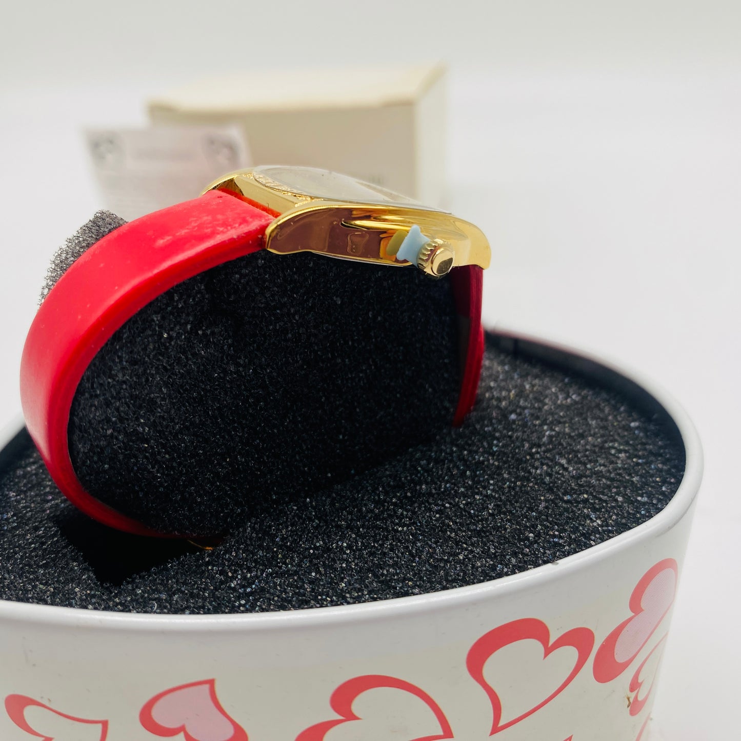 Betty Boop Red Leather Band Watch in Heart Tin