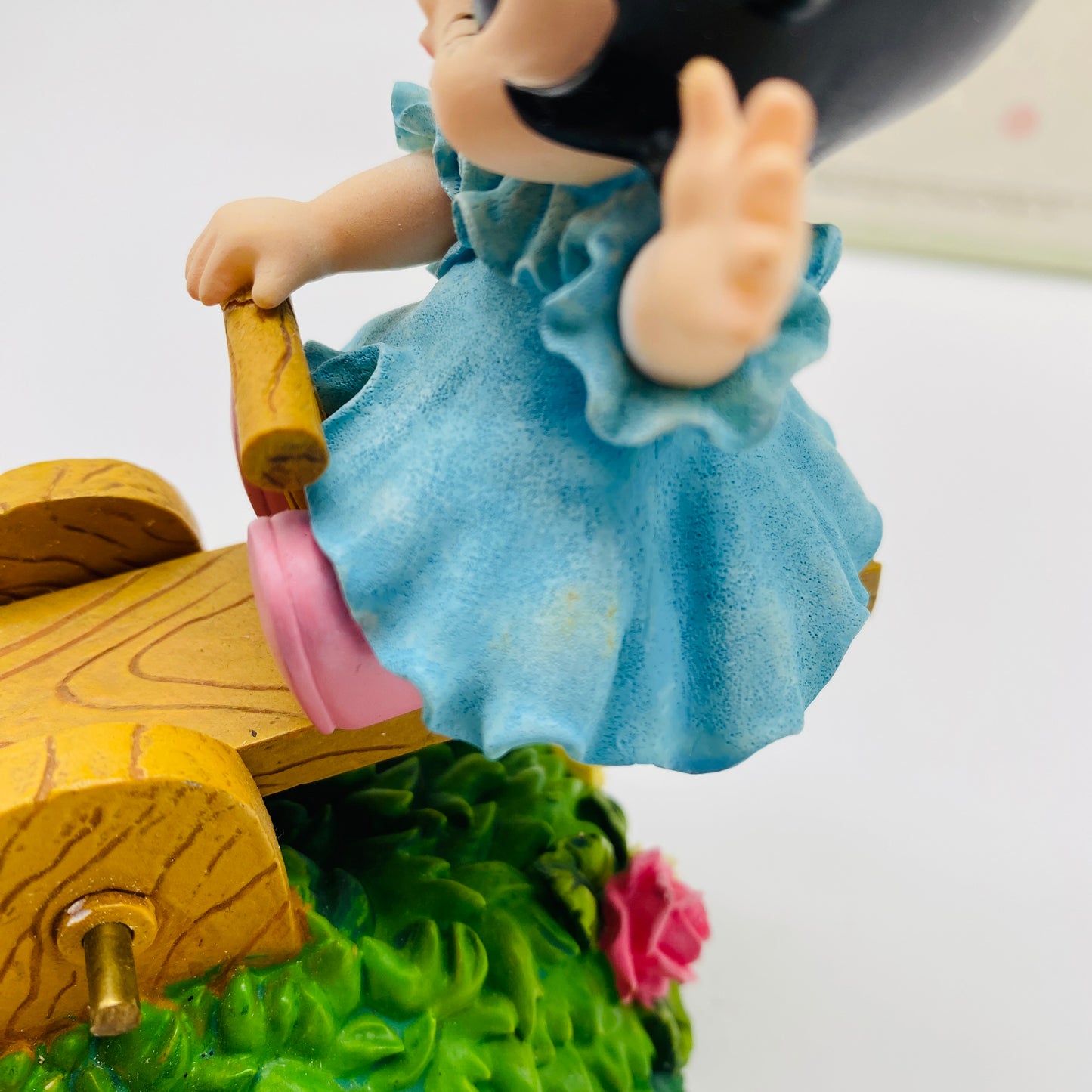 Betty Boop Collectible Music Figurine by Westland Giftware #6889