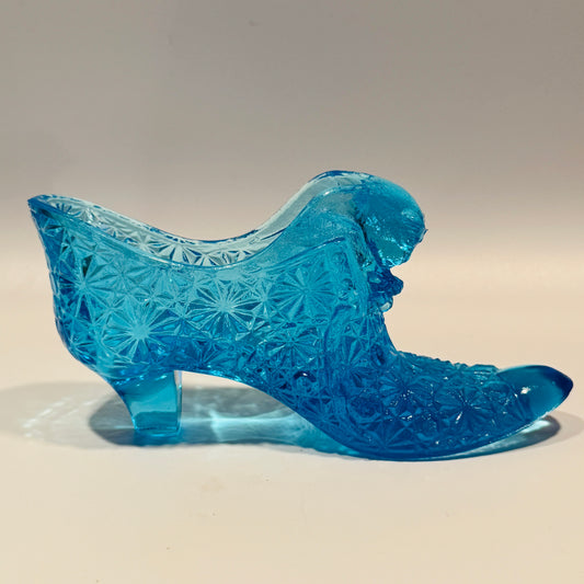 Fenton Daisy and Button Blue Glass Shoe