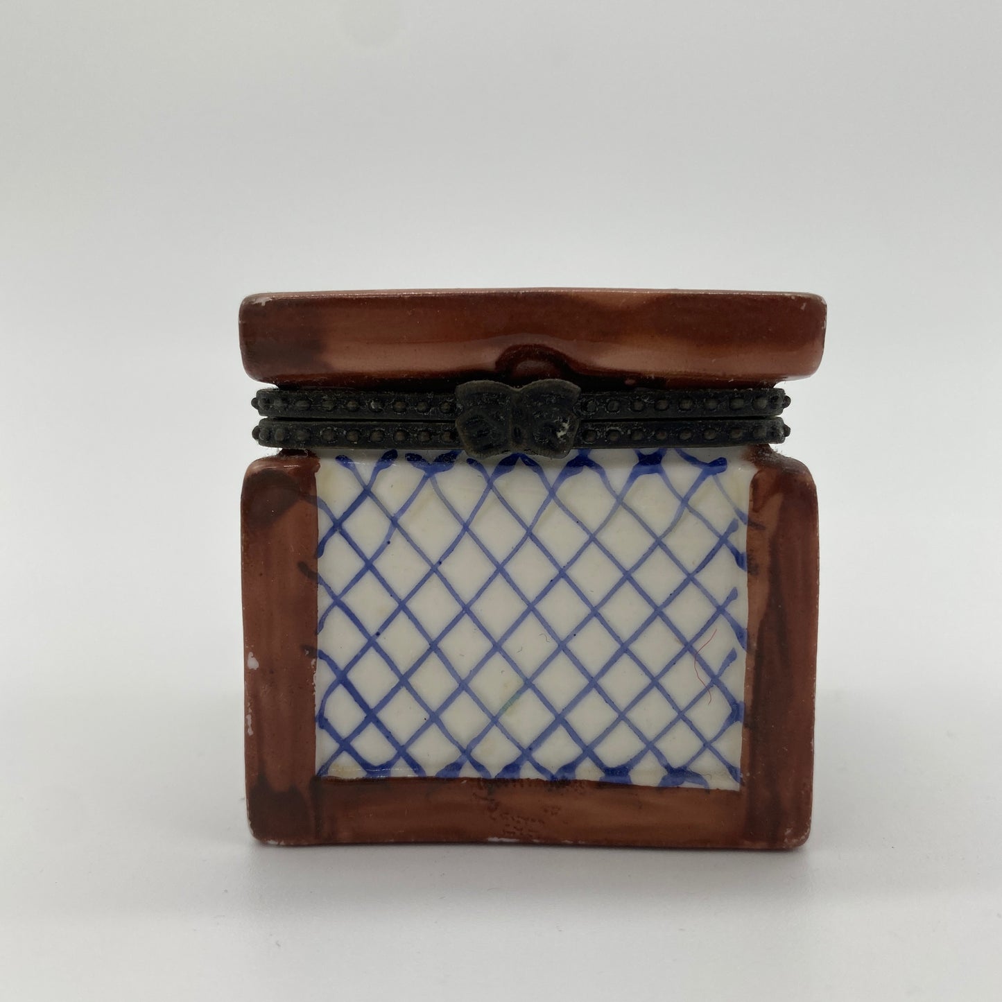 Hinged Trinket Box - Crab Basket