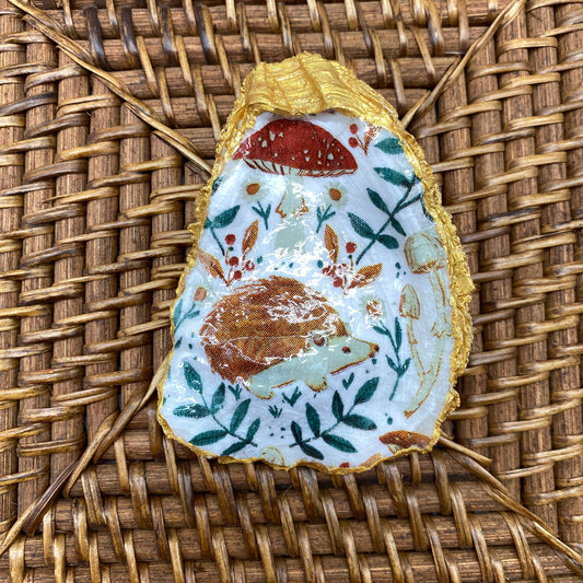 Medium Oyster Shell Gilded Decoupage, Trinket Dish, Jewelry Tray, Gift, Ornament, Event Favor