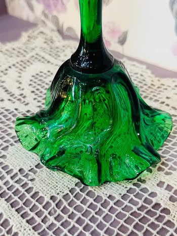 Fenton Emerald Green Glass Bell