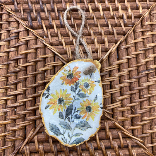 Small Oyster Shell Gilded Decoupage, Trinket Dish, Jewelry Tray, Gift, Ornament, Event Favor