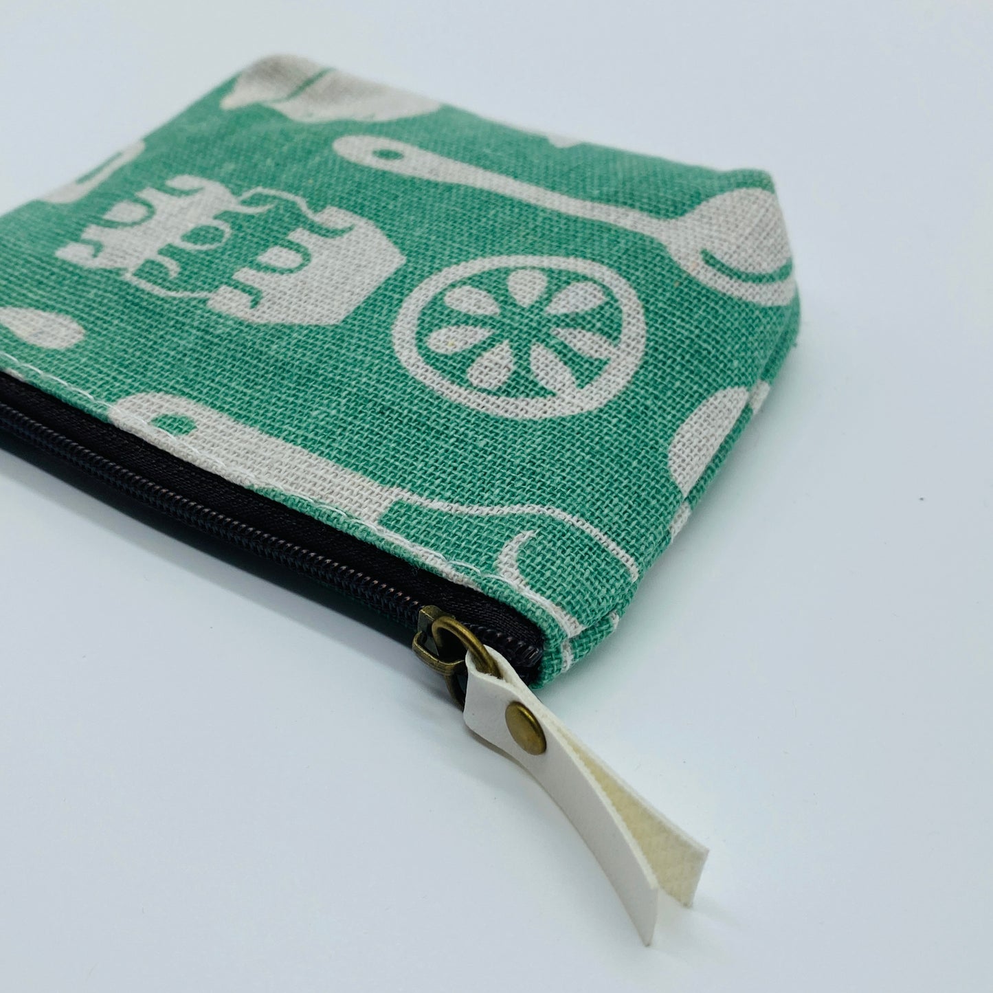 Light Green/White Kitchen Utensil Zippered Coin Pouch