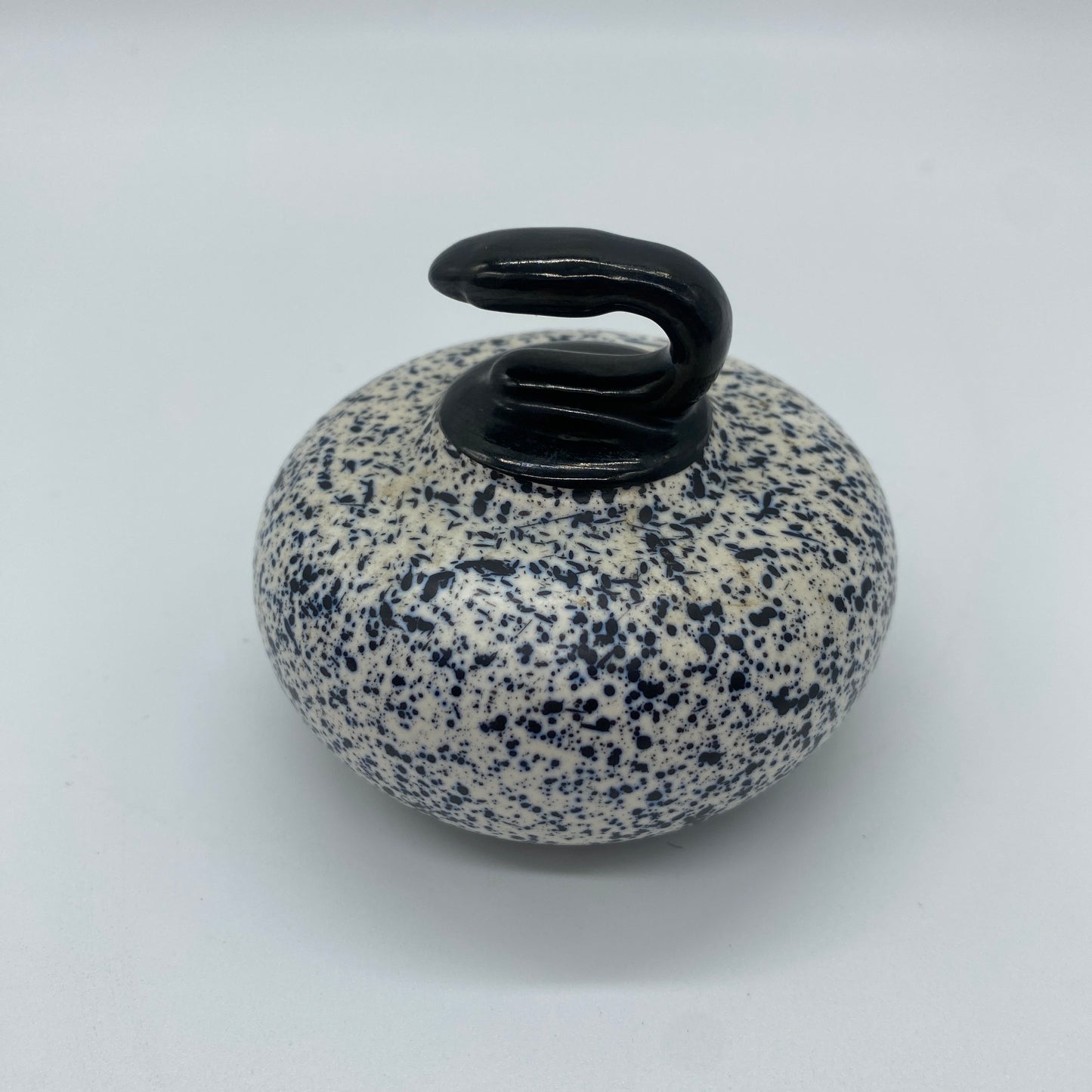 Beneagles Carlton Ware Puck Scotch Whiskey Decanter