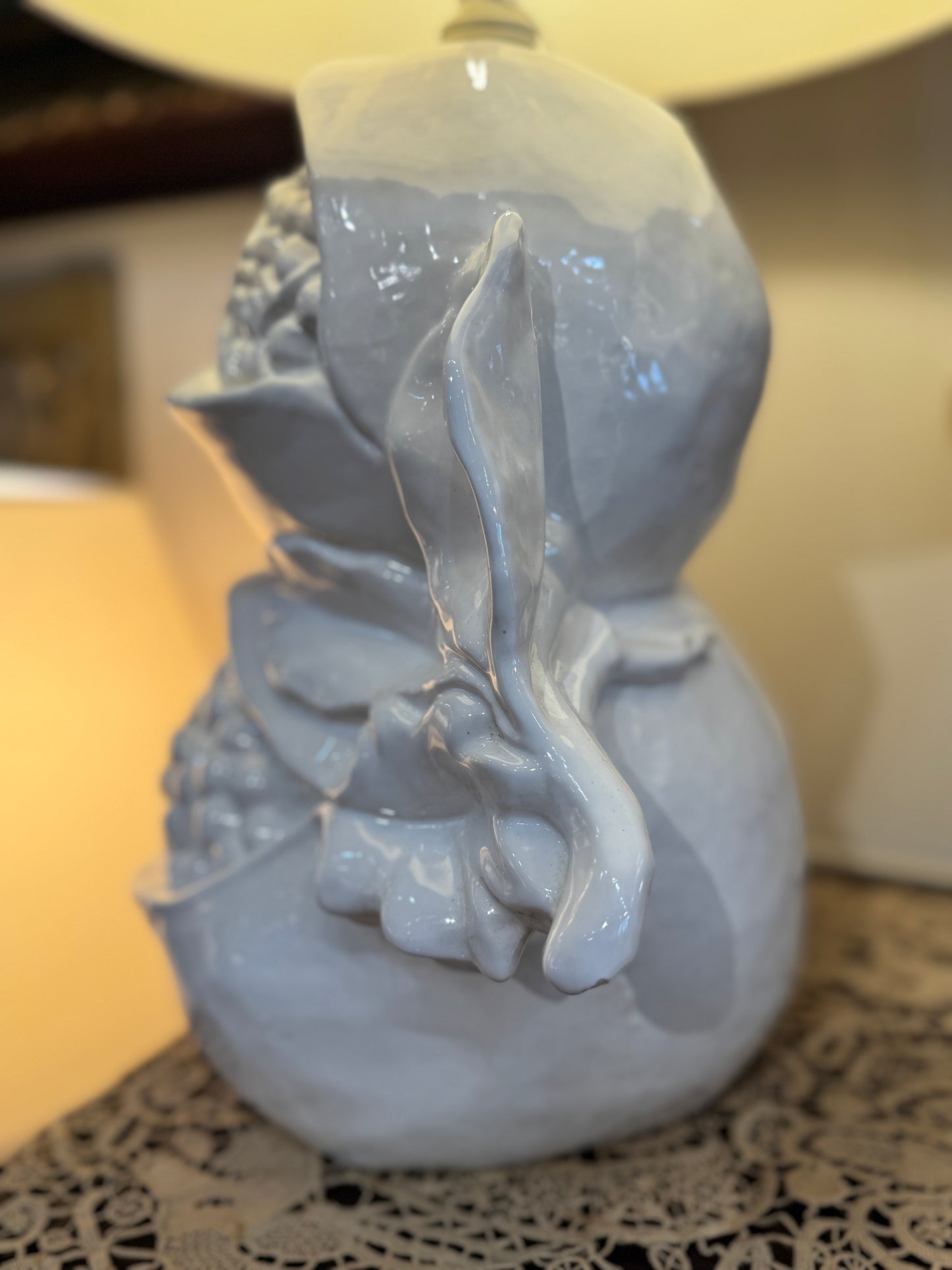 White Ceramic Stacked Pomegranate Lamp