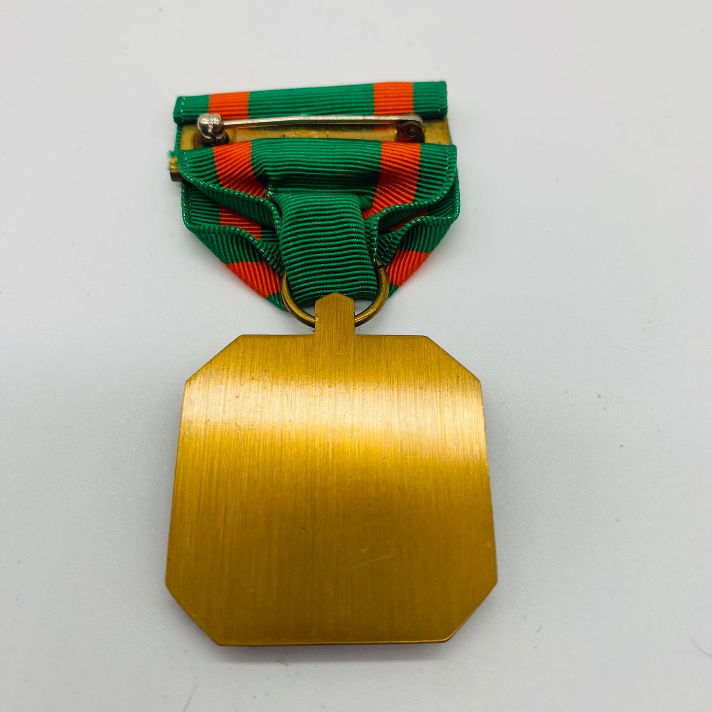 US Navy Achievement Medal Pin