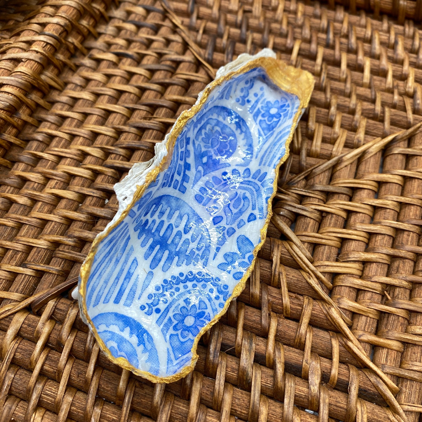 Small Oyster Shell Gilded Decoupage, Trinket Dish, Jewelry Tray, Gift, Ornament, Event Favor