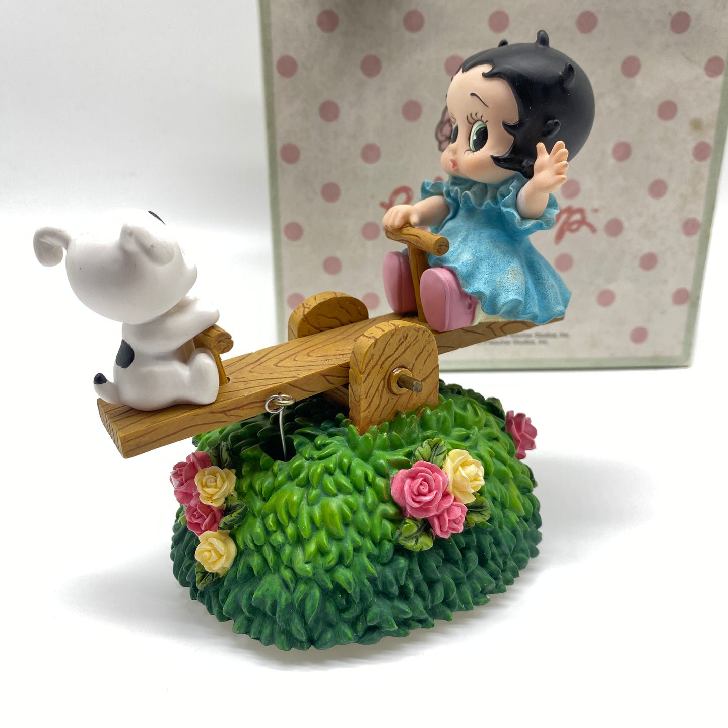 Betty Boop Collectible Music Figurine by Westland Giftware #6889